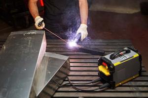 Lincoln Bester elektródás inverter Lincoln Bester elektródás inverter